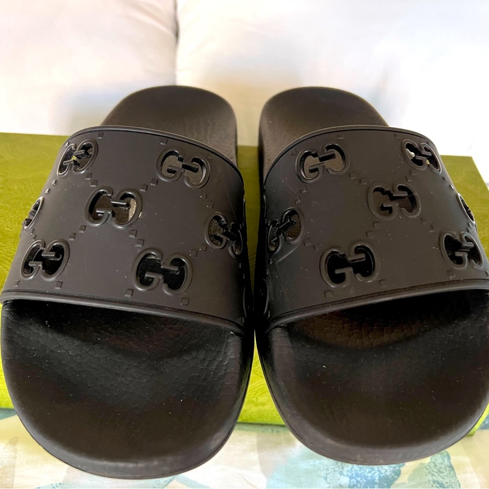 Gucci Black Slides